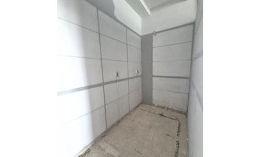 LOCAL EN VENTA PABELLÓN LAS TORRES