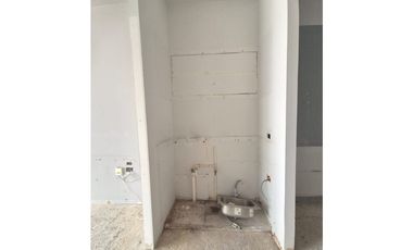 LOCAL EN VENTA PABELLÓN LAS TORRES