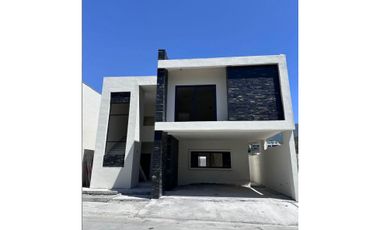 Casa en venta en Sierra Alta Carretera Nacional en Monterrey