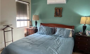 Venta de apartamento en Altos del Golf GTA