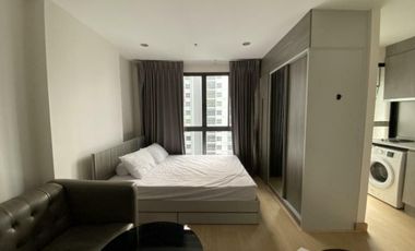 1 Bedroom Condo for sale at Ideo Sathorn - Thaphra