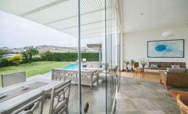 EXCLUSIVA CASA DE PLAYA 5 DORMS EN VENTA EN ASIA GOLF CLUB