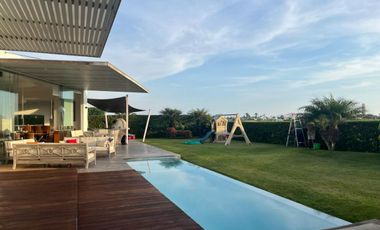 EXCLUSIVA CASA DE PLAYA 5 DORMS EN VENTA EN ASIA GOLF CLUB