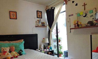 Casa en venta en Flor de María, en Av de las Flores, junto a Tlacopac
