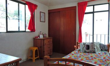 Casa en venta en Flor de María, en Av de las Flores, junto a Tlacopac