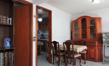 Casa en venta en Flor de María, en Av de las Flores, junto a Tlacopac