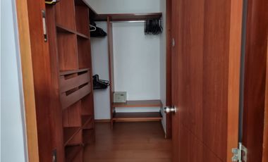 Apartamento Amoblado sector Tesoro