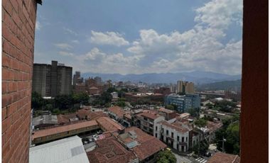 Apartamento en Venta,  Centro en la Comuna 10 de Medellín