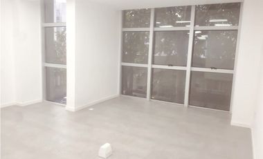 VENTA OFICINA EN SEMIPISO. EDIF. LINE HOUSE. ZONA PLAZA MITRE