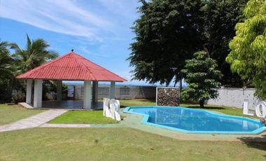VENDO CASA CON ACCESO DIRECTO A LA PLAYA EN COLON, PORTOBELO