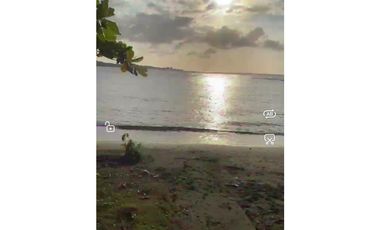 VENDO CASA CON ACCESO DIRECTO A LA PLAYA EN COLON, PORTOBELO