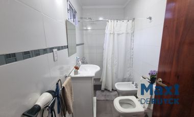 Casa en venta en Bernal Oeste
