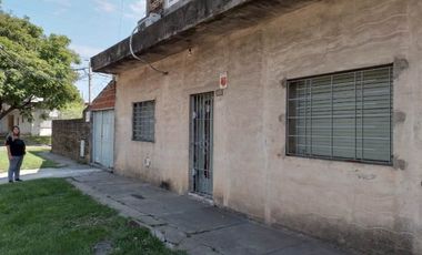 Casa en venta en Moron Sur