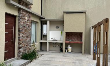 Duplex en venta en Bernal Centro