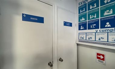 Local Comercial en Arriendo en Amunátegui / CDT Hospital La Serena