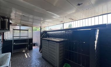 Local Comercial en Venta en Embajador Doussinague / Los Cobres de Vitacura
