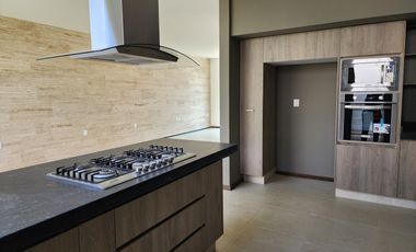 Casa en Venta Altozano Fraccionamiento privado