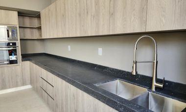 Casa en Venta Altozano Fraccionamiento privado