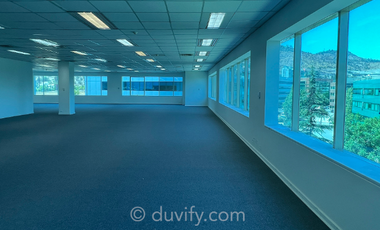 Oficina en Arriendo en Ciudad Empresarial / Av. del Valle