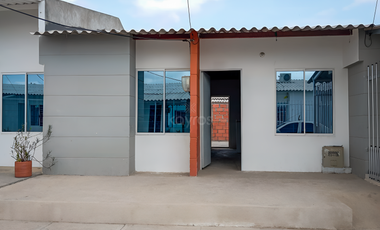 Casa en venta de 45 m² en la Urbanización La Victoria en Montería: 2 Habitaciones, patio y zona de labores