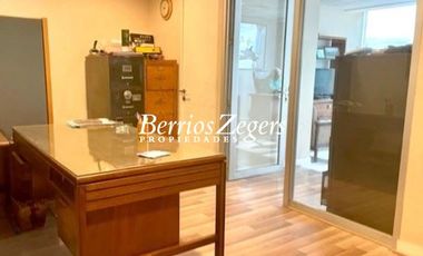 Oficina en Venta en Estoril con Av Kennedy
