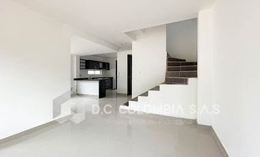 VENTA de CASAS en LA MESA