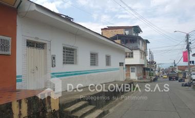 VENTA de CASAS en LA MESA