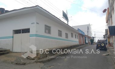VENTA de CASAS en LA MESA