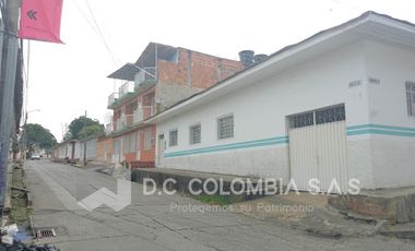 VENTA de CASAS en LA MESA
