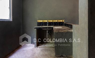 VENTA de CASAS en SAN CAYETANO