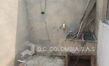 VENTA de CASAS en SAN CAYETANO