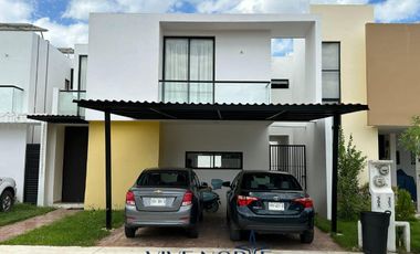 Casa en venta al Norte de Mérida, Acepta PEMEX