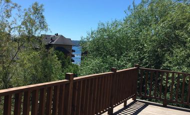 Arriendo exclusiva Casa condominio Lago Villarica amoblada