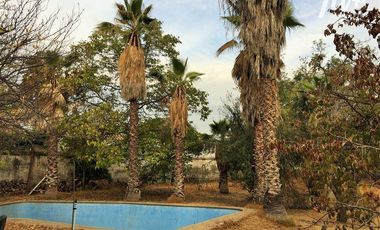 Hermosa casa con amplio terreno, excelente ubicación,  La R