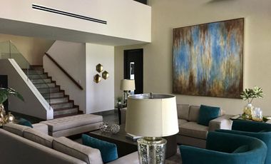 CASA EN VENTA DE 3 RECÁMARAS EN EL EXCLUSIVO YUCATÁN COUNTRY CLUB