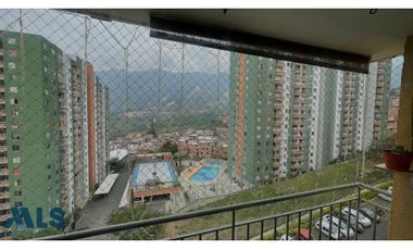 Venta de Apartamento Económico en Villas del Sol-...(MLS#247000)