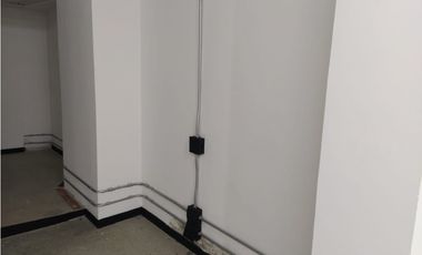 OFICINA EN ARRIENDO SECTOR PROVENZA