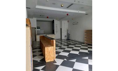 ALQUILER LOCAL SAN FRANCISCO PLAZA 75 106 M2