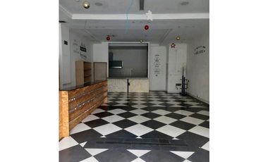 ALQUILER LOCAL SAN FRANCISCO PLAZA 75 106 M2