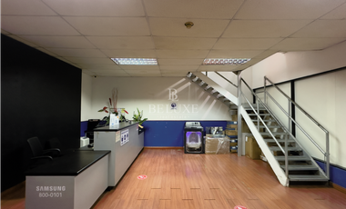 VENDO LOCAL COMERCIAL CON BODEGA PROPIA EN PLAZA CONQUISTADOR (5)
