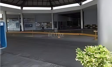 VENDO LOCAL COMERCIAL CON BODEGA PROPIA EN PLAZA CONQUISTADOR (5)