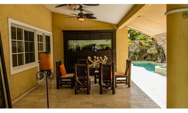 SE VENDE CASA COSTA DORARO -6532DM