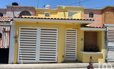 Casa en venta en Candiles, Camino Real, Querétaro.