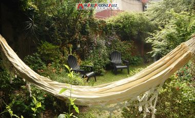 Casa  en Venta Villa Sarmiento / Moron (A120 3644)