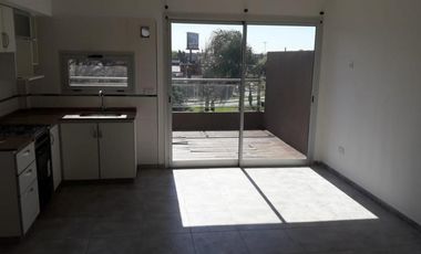 Departamento en Venta Villa Sarmiento / Moron (A120 3645)