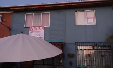 Nemesio Vicuña/San Hugo - Casa - Venta
