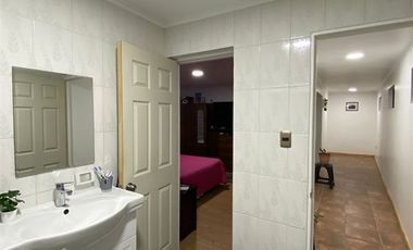 Casa en Venta en Los Niches, Curico.