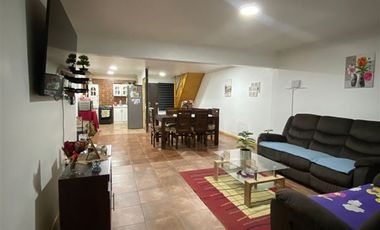 Casa en Venta en Los Niches, Curico.