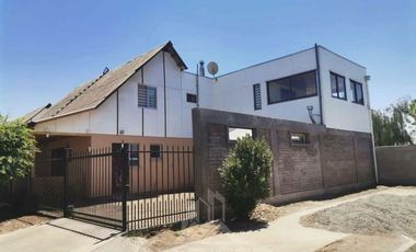 Casa en Venta en Los Niches, Curico.