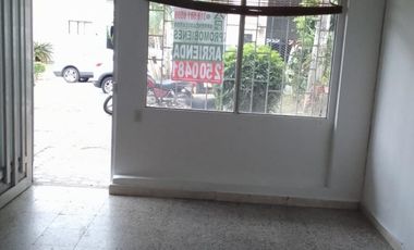 APARTAESTUDIO en ARRIENDO en Medellín Santa Teresita